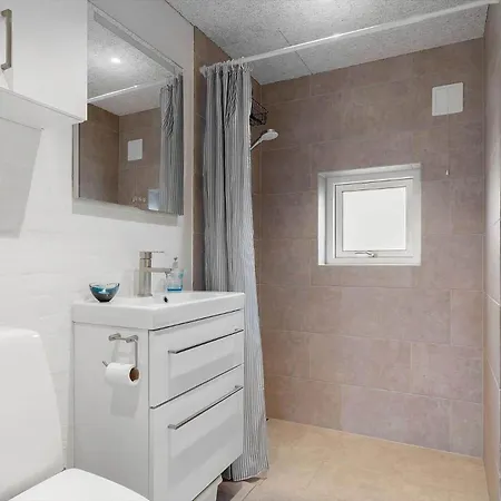 8822-hvide-sande-parallelvej-62 *